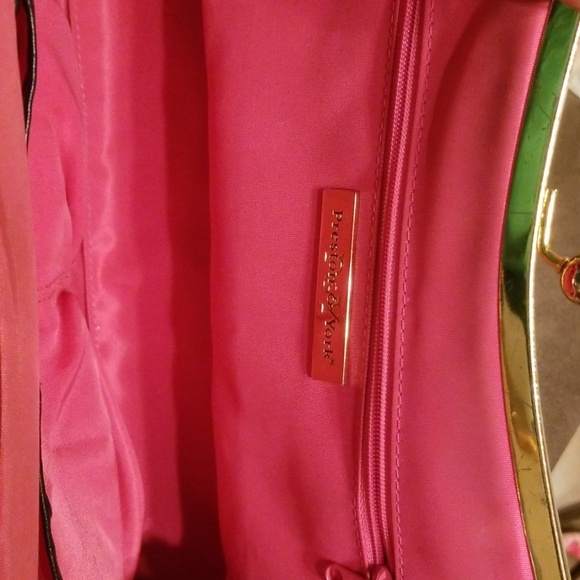 Adorable "vintage look" Jackie O style leather pur - Picture 3 of 3